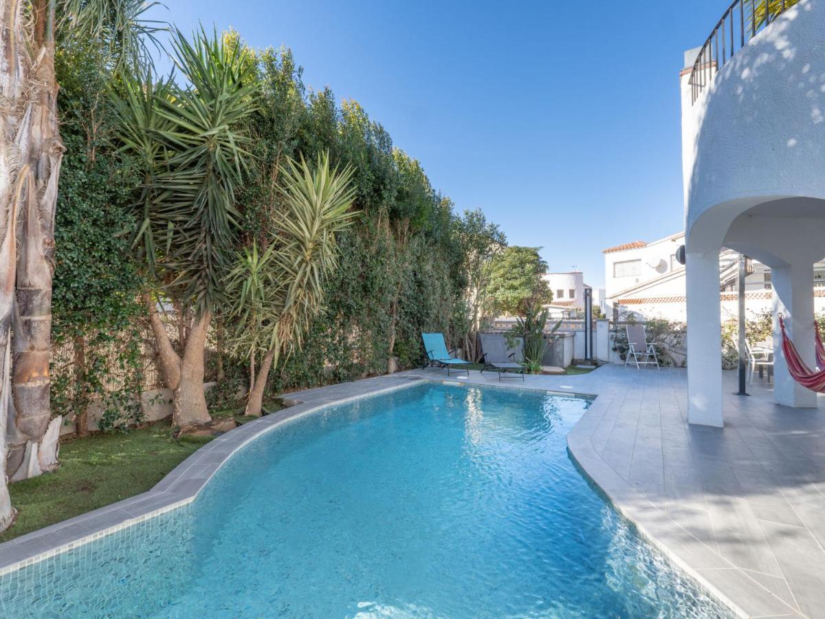 Dreams By Interhome Сasa de vacaciones Ampuriabrava